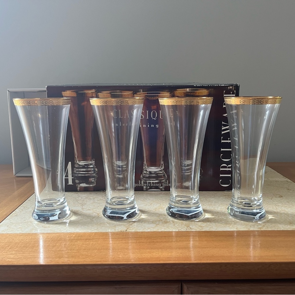 Classique Gold Rimmed Glass Set